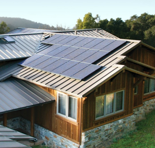 Investissements verts en hausse au 1er trimestre 2014 grâce au solaire (Premium)