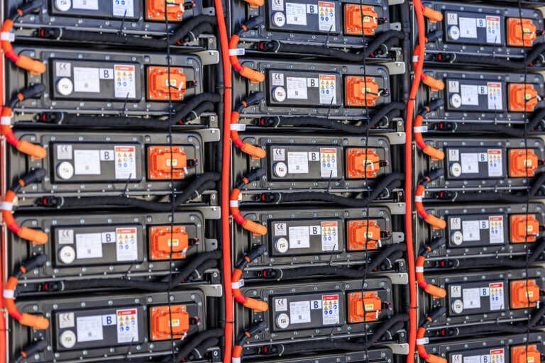 Les batteries auront un faible impact sur les prix bas de l&rsquo;électricité [Etude]
