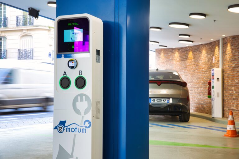 E-Lutetia veut déployer ses hubs de recharge en sous-sol à Paris