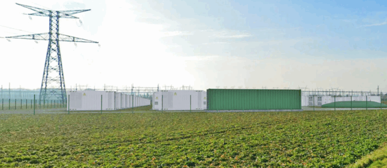 Neoen entame par la Bretagne son offensive dans le stockage en France